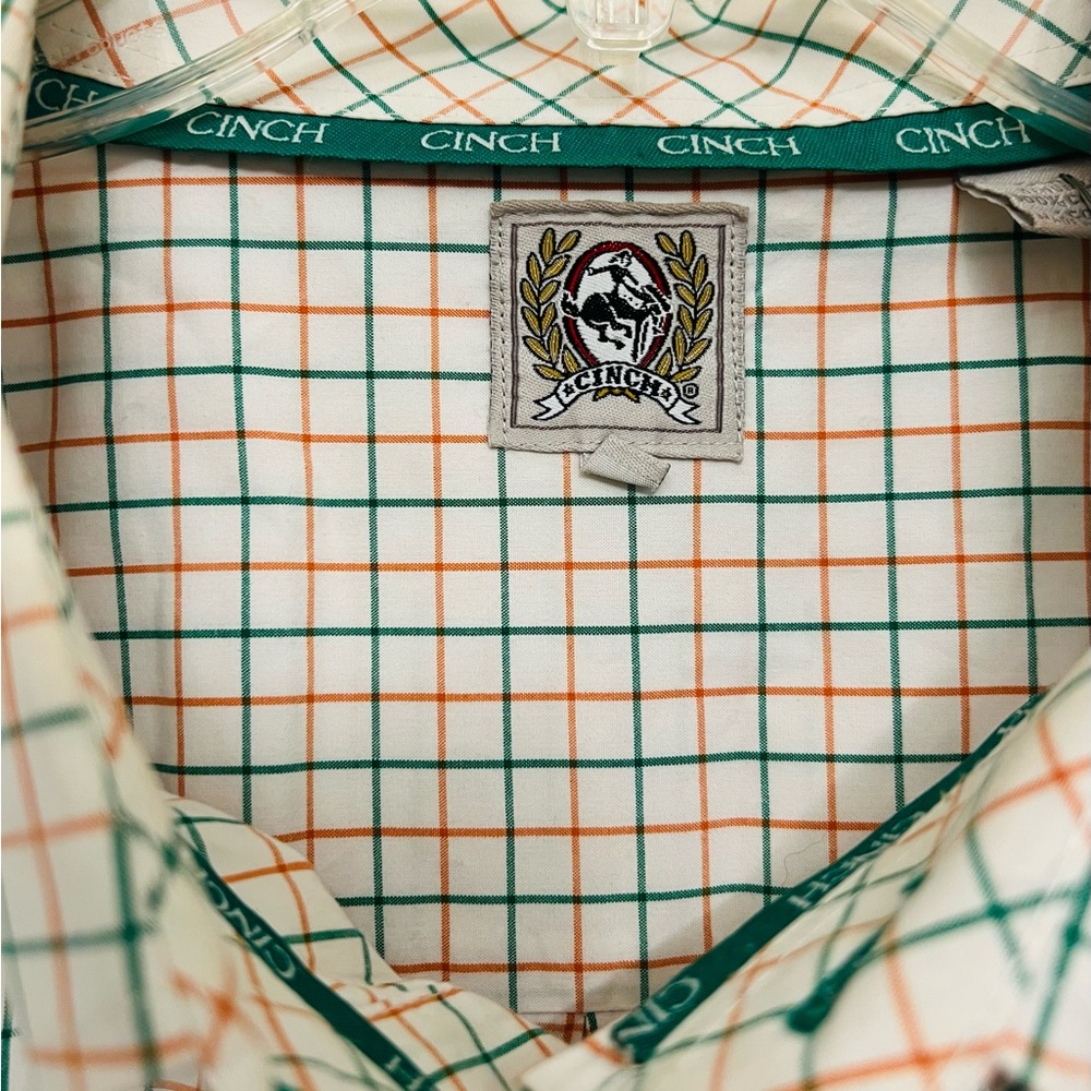 Cinch Men's Vibrant Plaid Button Down Shirt
